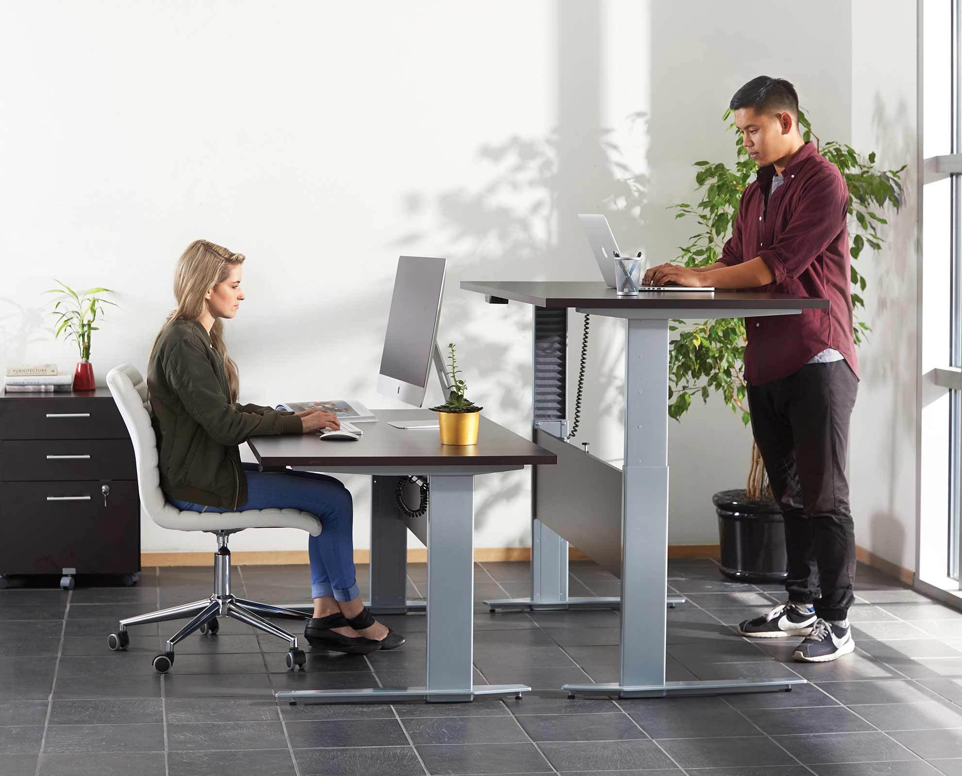 Các Dấu Hiệu Cải Thiện Sức Khoẻ Sau 1 Tuần Làm Việc Với Bàn Nâng Hạ